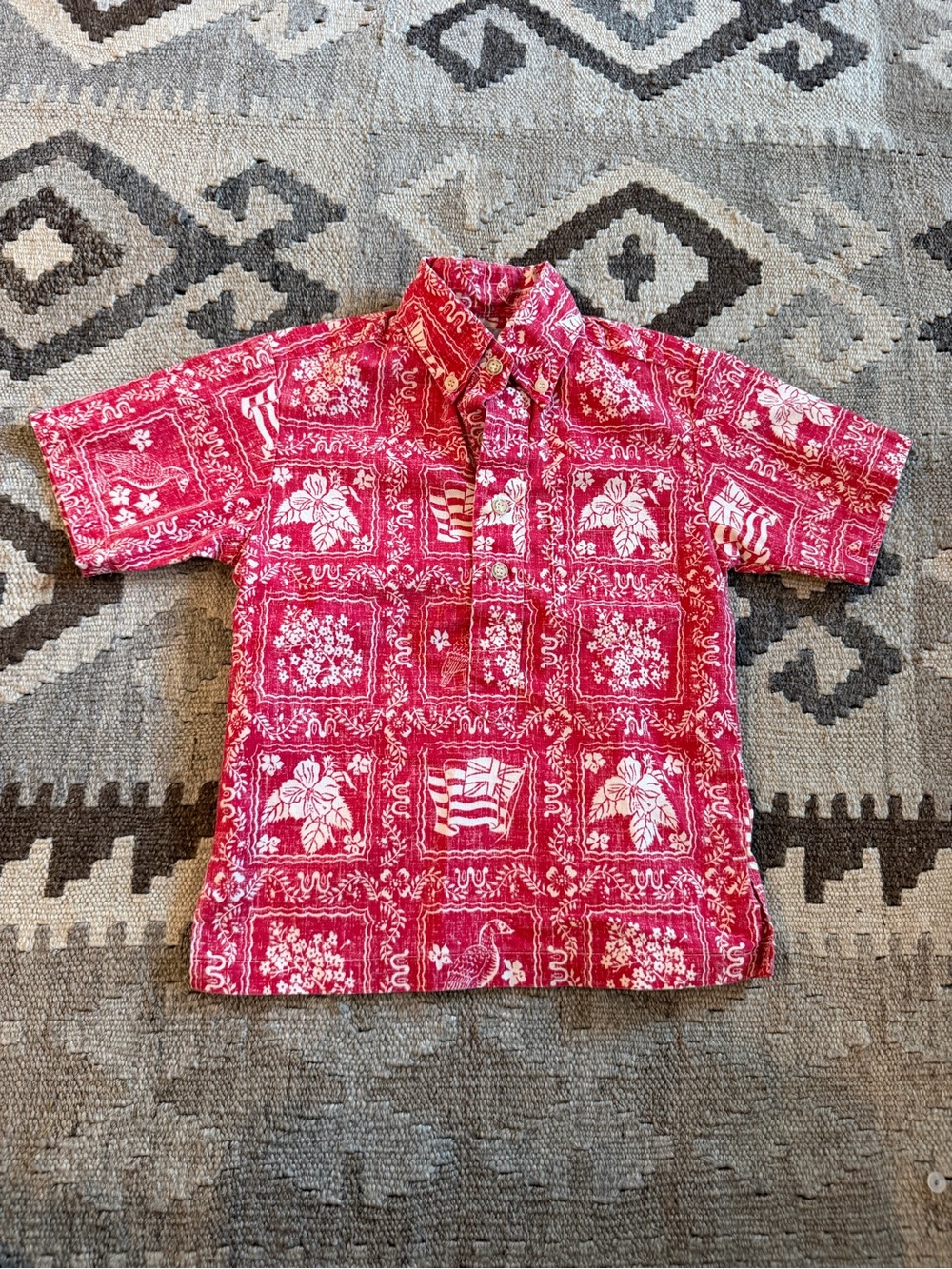 Kids Reyn Spooner aloha shirt size 4/5